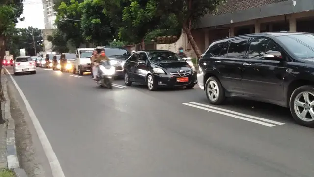 Kemacetan di Pondok Indah Jelang PSBB Diperpanjang