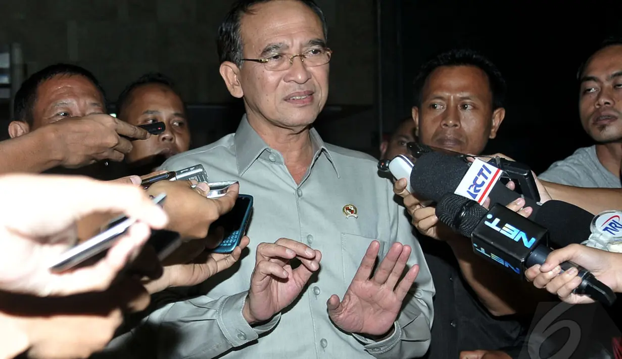 Kepada awak media, Surya mengaku tak tahu menahu soal adanya dugaan penyimpangan dalam pelaksanaan ibadah haji, Jakarta, Selasa (6/5/2014) (Liputan6.com/Johan Tallo)