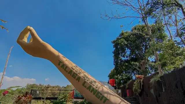 Wisata anti galau