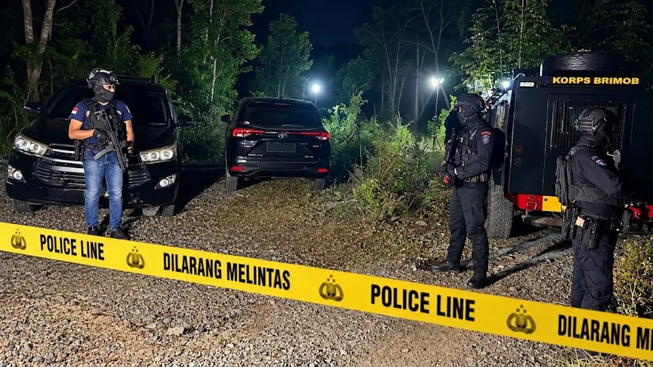 Densus 88 tangkap tiga terduga teroris di Sulteng