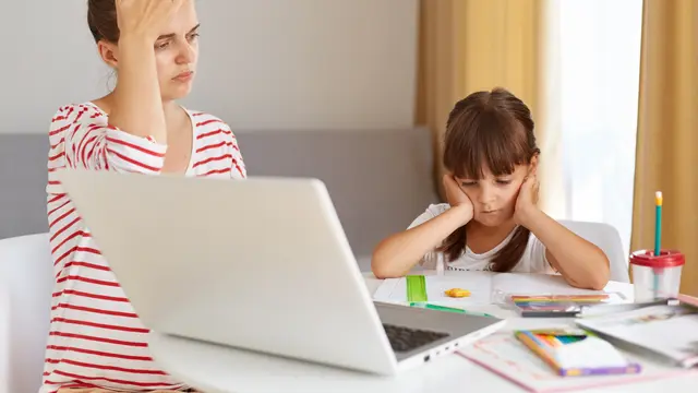 Kurang Mendengarkan, Terlalu Banyak Menasihati [Dok/freepik.com]