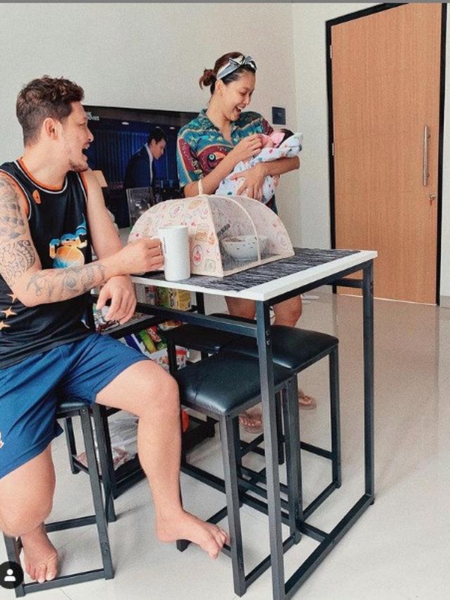 7 Potret Rumah Bunga Jelitha dan Syamsir Alam, Minimalis