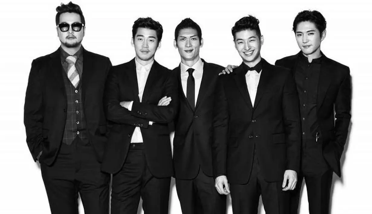 Selama berkarier, G.O.D sudah merilis 8 album. Album mereka yang berjudul Chapter 3: Lies berhasil terjual sebanyak 1.824.278 kopi. (Foto: soompi.com)