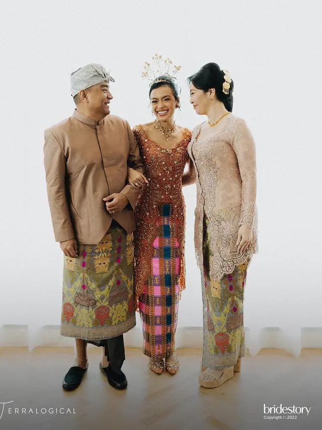 Eva Celia (Instagram/evcelia)