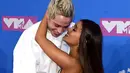 Ariana Grande dan Pete Davidson hadir di MTV Video Music Awards 2018 untuk pertama kalinya sebagai pasangan. (Jamie McCarthy/Cosmopolitan)