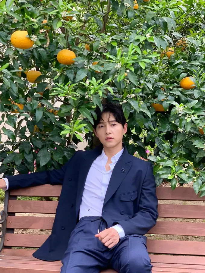 Song Joong Ki. (Instagram/ hi_songjoongki)