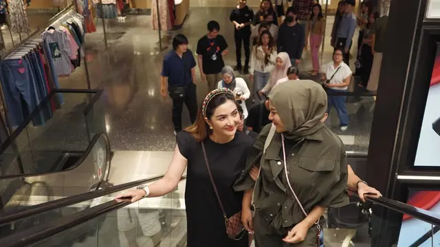 Potret Kedekatan Ashanty dan Aurel (Instagram/@ashanty_ash)