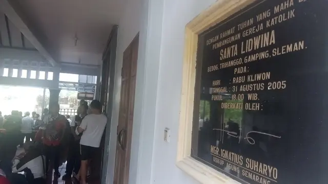 2 Korban Penyerangan Gereja Santa Lidwina Masih Dirawat di ICU