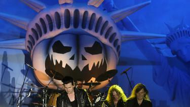 Metal Indonesia Jadi Negara Pertama Konser World Tour 2015 Helloween Photo Fimela Com
