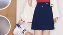 Koleksi ini menghadirkan gaya preppy klasik dengan sentuhan tailoring lembut yang menonjolkan kesederhanaan dan kepercayaan diri yang effortless. [Dok/Tommy Hilfiger].