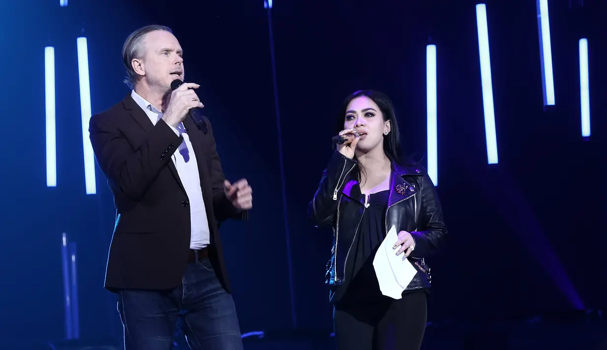 Selain berkolaborasi dengan Price, di malam puncak HUT Indosiar ke-22, Syahrini akan membawakan tiga buah lagu. Lagunya sendiri, dan tentu dengan penampilan yang berbeda dari biasanya. (Galih W. Satria/Bintang.com)