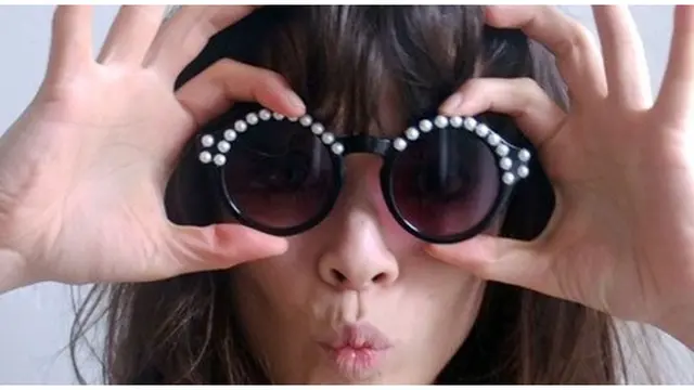 (c) fashion.ekstrax.com