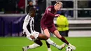 Hingga babak pertama usai, kedua tim—Juventus dan Manchester City—sama-sama kesulitan mencetak gol. (Marco BERTORELLO/AFP)