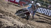 Pembalap JM Racing Astra Honda, Delvintor Alfarizi, menorehkan hasil bagus pada FIM Motocross World Championship (MXGP) di seri Eropa. Delvintor berhasil meraih poin perdana di Benua Biru. (dok. AHM)