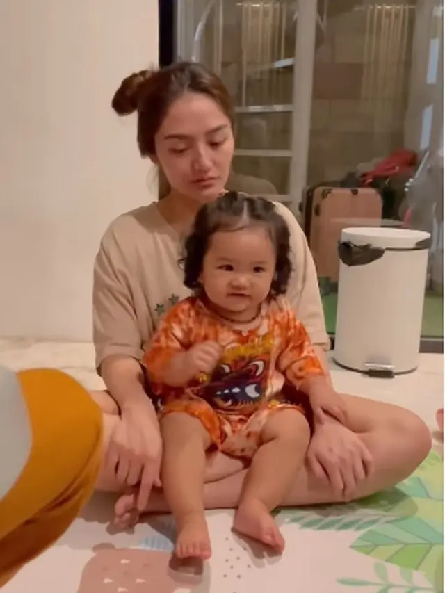 [fimela] Siti Badriah