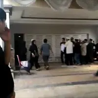 Suasana rumah duka dan detik-detik jenazah Julia Perez akan dimandikan.