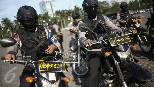 2016122-Polri Gelar Apel Operasi Lilin 2016-Jakarta