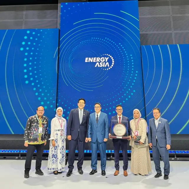 Desa Energi Berdikari Harumkan Nama Indonesia, Raih Penghargaan Energy Asia Awards 2025