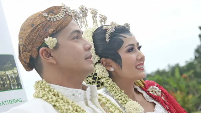 Ardina Rasti dan Arie Dwi Andika