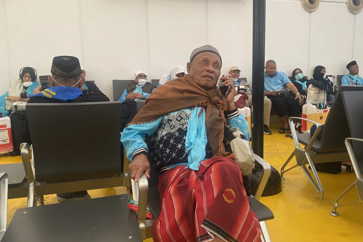 Mbah Sarjo Utomo, jemaah haji tunanetra asal Indonesia (dok. Media Center Haji 2026)