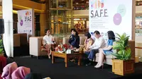 Panel Diskusi dengan Anne Avantie, Kementrian Sosial, SOS Childern Vilage, Komisi Perlindungan Anak, Mal Taman Anggrek & RRI.