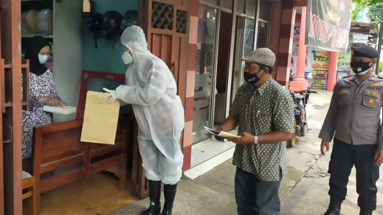 Cerita Petugas KPPS Layani Pasien Covid-19 Gunakan Hak Pilih di Pilkada Malang 2020