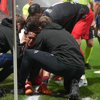 Pelatih Excelsior Ungkap Kondisi Mental Miliano Jonathans Seusai Dihajar Bek Lawan: Dia Terlihat Sangat Sedih