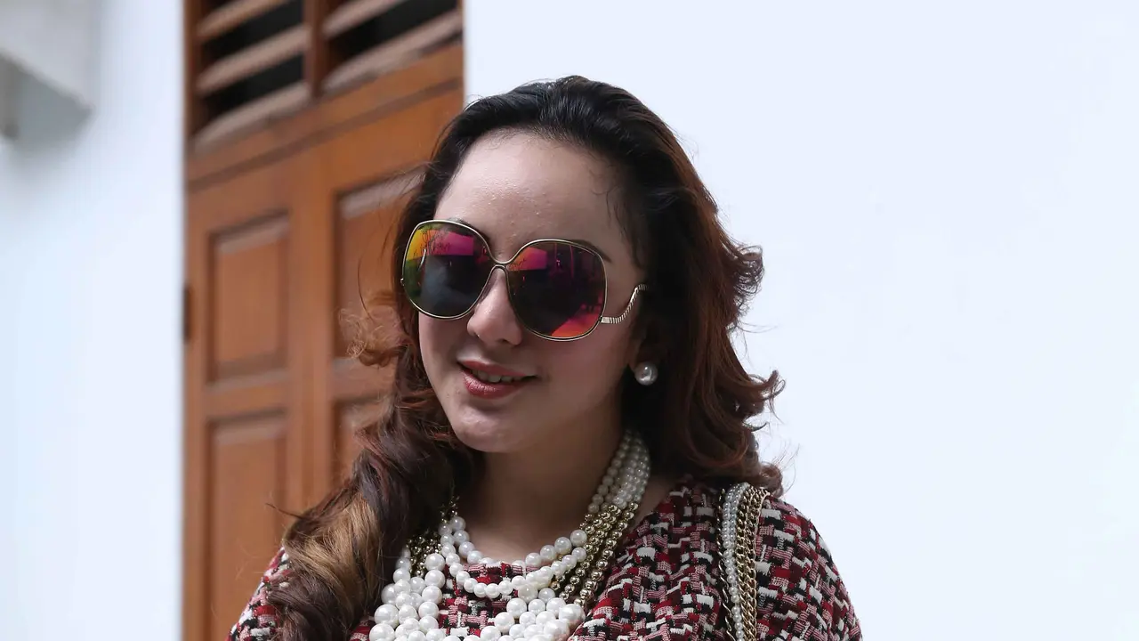 Regina Andriane Saputri 