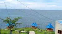 Tanpa Toilet, Deg-degan Kebelet Buang Air di Tangga Seribu Tanjung Kajuwulu Sikka