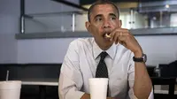 Tiru Gaya Ngemil Barack Obama agar Otak Encer