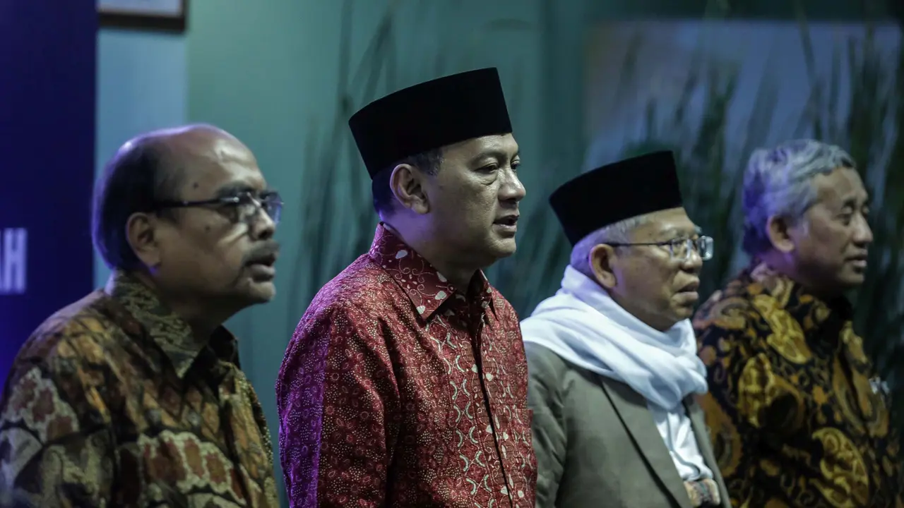 BI menyepakati komitmen pengembangan ekonomi syariah di Indonesia dengan tiga lembaga, yaitu Majelis Ulama Indonesia (MUI), Badan Wakaf Indonesia, dan Badan Amil Zakat Nasional (Baznas). (Liputan6.com/Faizal Fanani)