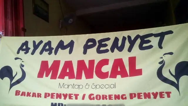 6 Spanduk Penjual Ayam Bakar Ini Nyeleneh Banget, Bikin Ngakak