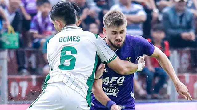 Persik Kediri vs PSS Sleman
