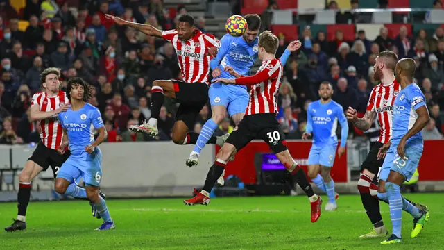 FOTO: Taklukkan Brentford, Manchester City Makin Nyaman Puncaki Klasemen Liga Inggris