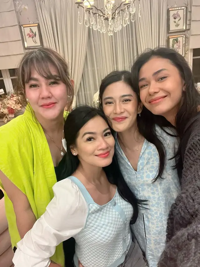 Dian Sastrowardoyo