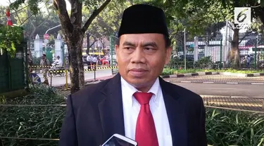 Sekretaris Daerah (Sekda) DKI Jakarta Saefullah menjenguk Basuki Tjahaja Purnama atau Ahok di rumah tahanan Mako Brimob, Kelapa Dua, Depok, Jawa Barat
