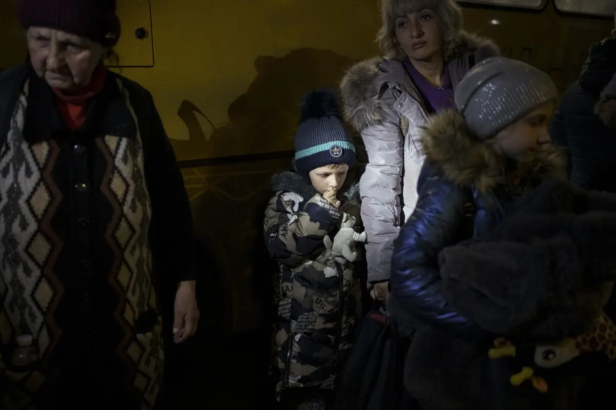 Pengungsi Ukraina di Zaporizhzhia pada April 2022. (AP Photo/Felipe Dana)