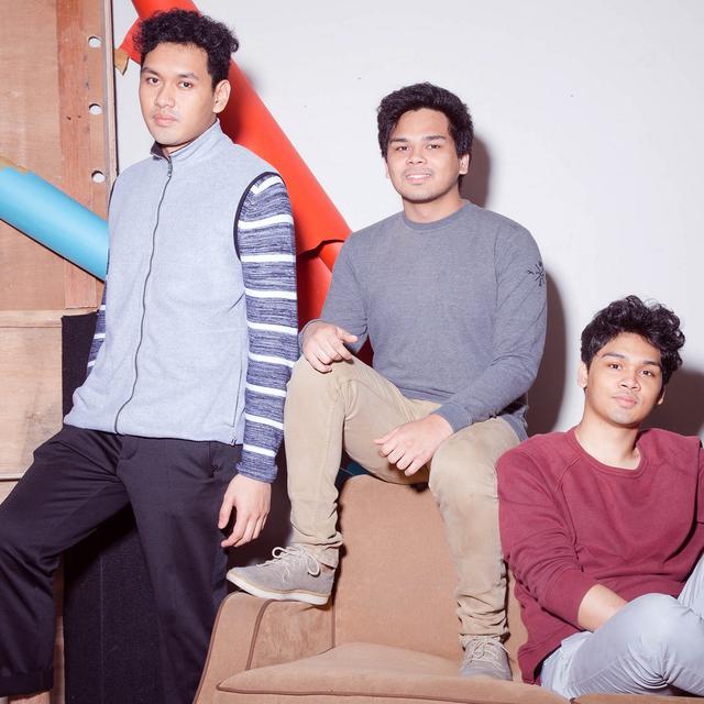 Lirik Lagu Bicara Oleh The Overtunes Feat Monita Tahalea Showbiz Liputan6 Com