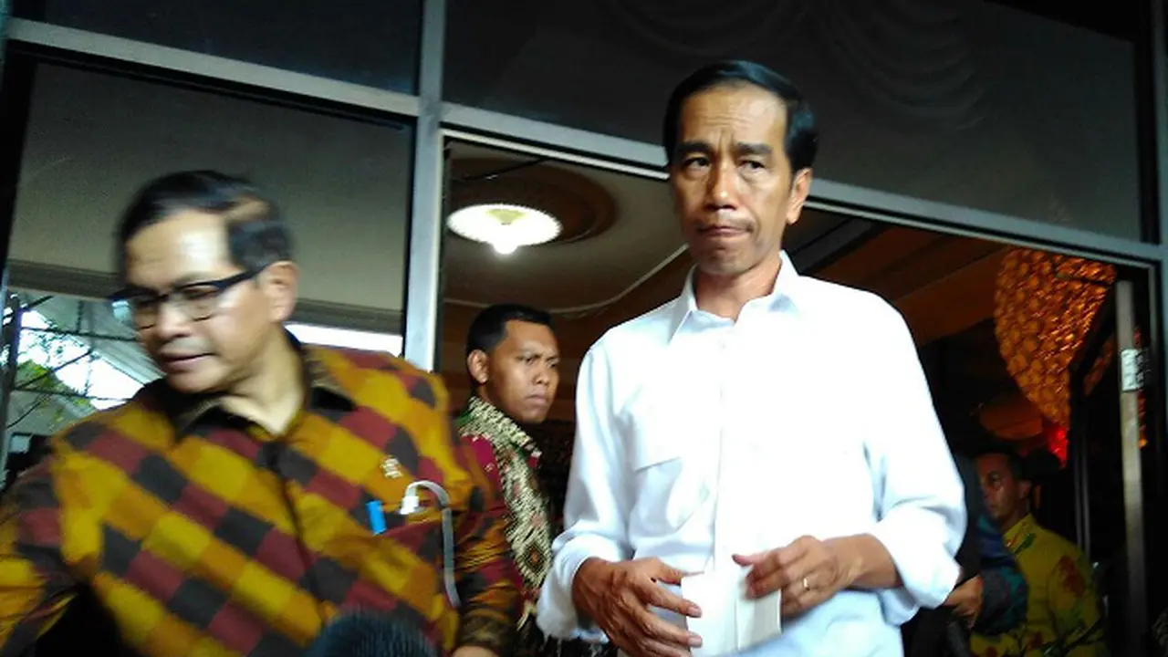 Jokowi Perintahkan Kapolri dan Menkopolhukam Tangkap Pelaku Bom