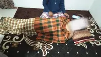 Pesan Terakhir Pria Mamuju pada Sepucuk Surat dalam Lipatan Sarung
