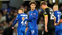 Pemain Chelsea, Joao Felix (tengah) saat pertandingan putaran ketiga Carabao Cup 2024/2025 melawan Barrow di stadion Stamford Bridge, London, Selasa, 24 September 2024 atau Rabu (25/9/2024) dini hari WIB. (AP Photo/Kirsty Wigglesworth)