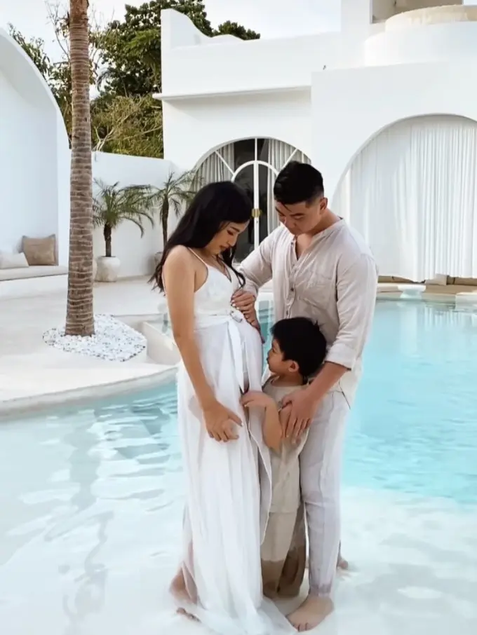 Pesona Tiffany Soetanto Istri Chef Arnold di kehamilan ke dua