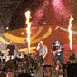 Membidik momen konser Coldplay di Singapura lewat kamera Samsung Galaxy S24 Ultra. (Liputan6.com/Agustin Setyo Wardani)