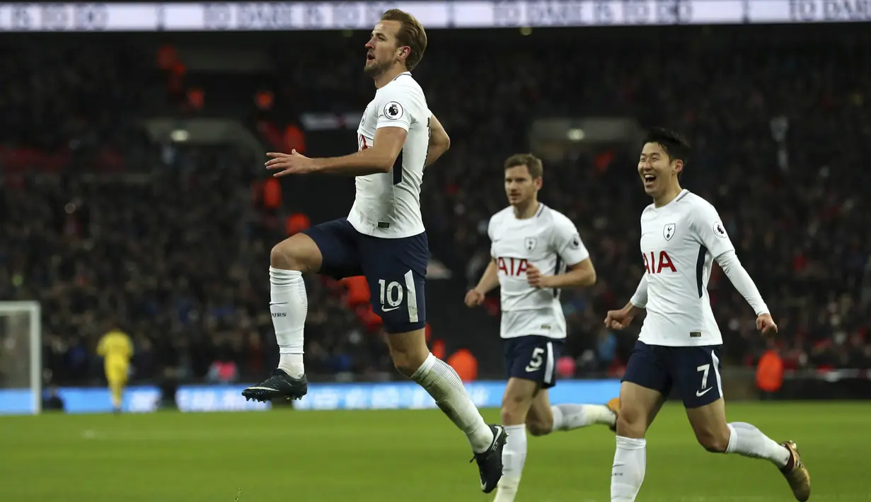 2. Harry Kane (Tottenham Hotspur) - 12 Gol. (AP/Adam Davy)