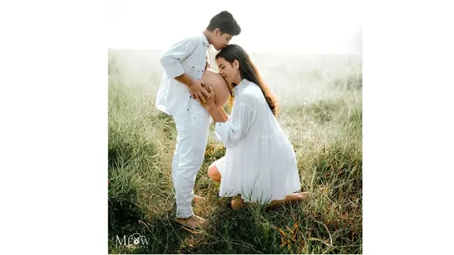 Viral Pasangan Transgender Melahirkan, 6 Potret Maternity Shoot-nya Curi Perhatian