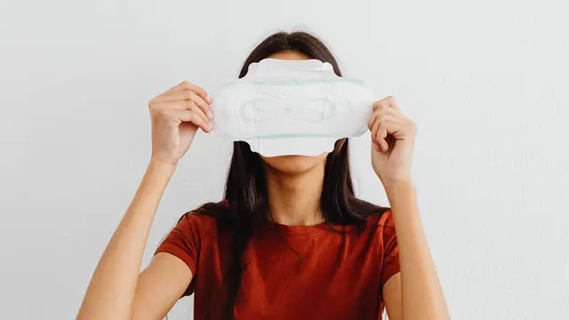 Yoona Luncurkan Pembalut Organik Bebas Iritasi Untuk Perempuan Indonesia