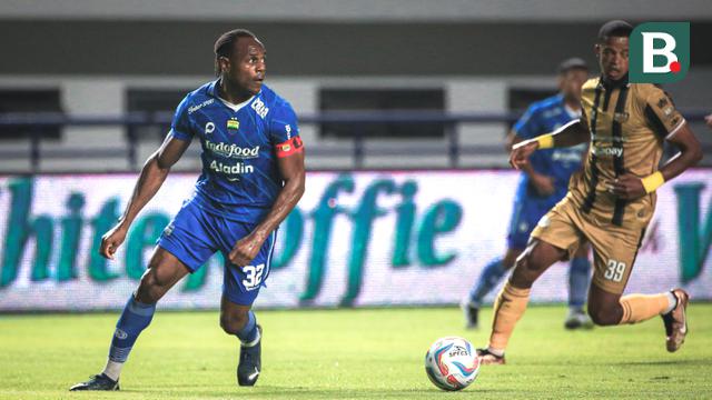 Persib Bandung vs Dewa United - BRI Liga 1 2023/2024
