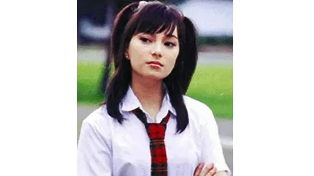Genap 31 Tahun, Ini 6 Potret Masa Kecil hingga Remaja Asmirandah