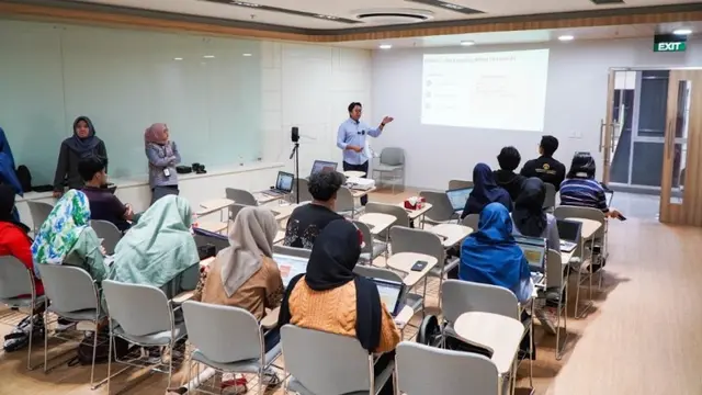 Dukung Inovasi Pebisnis Muda dengan Pelatihan Bagi 40+ Start-up Lewat Program UI Incubate.
