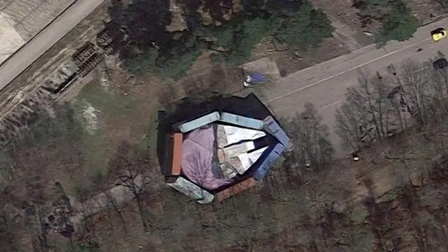 Foto Google Earth paling spektakuler sepanjang 2017: Millenium Falcon (Google)